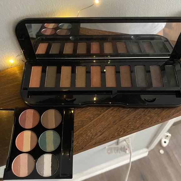 Makeup bundle